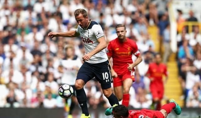 权威记者 权威记者