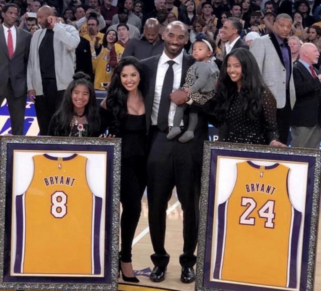 后喂球弱侧 后喂球弱侧